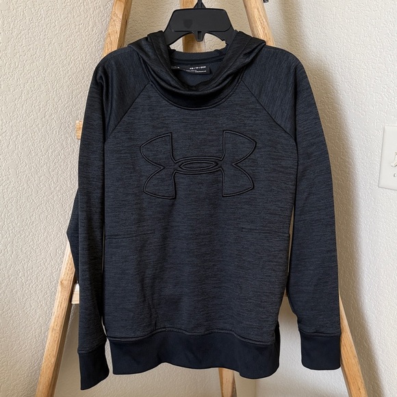 Under Armour Other - Under Armour Coldgear Young Men’s Charcoal Gray Hoodie